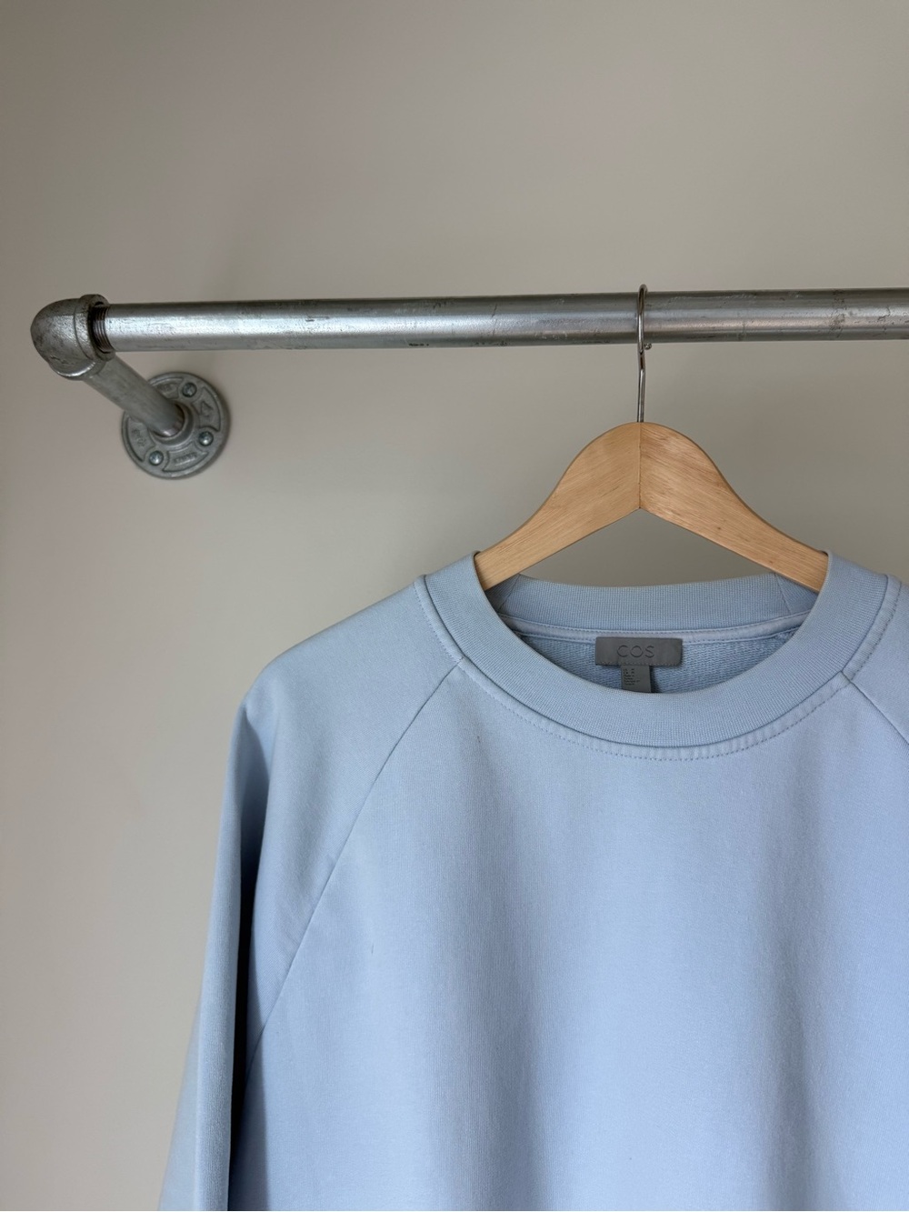 COS Boxy Raglan Sleeve Baby Blue Crewneck Sweater - Picture 2 of 4